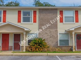 1871 Shay Lin Ct, Niceville, FL 32578