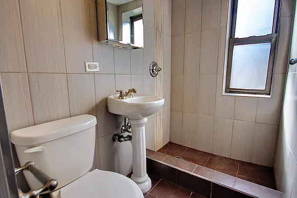 Rented by MetroNest | media 12