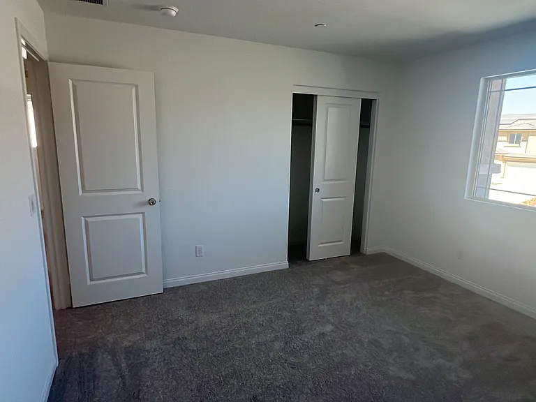 21469 Thomas Ct — Photo 51
