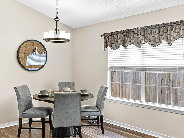 8551 Wilburn Cv — Photo 12