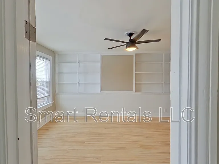 4133 Laclede Ave #1 — Photo 18