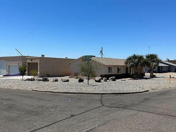 5th image of 3511 Tarpon Dr