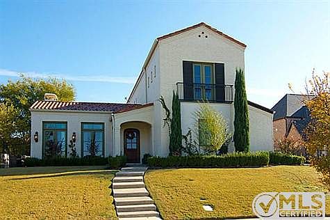 1st image of 2004 Royal Crest Dr