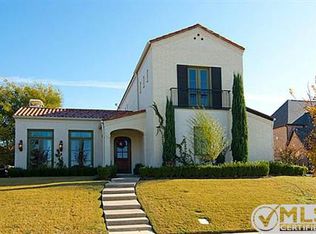 2004 Royal Crest Dr, Mansfield, TX 76063