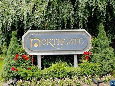53 White Beeches Dr #53C, Township Of Washington, NJ, 07676