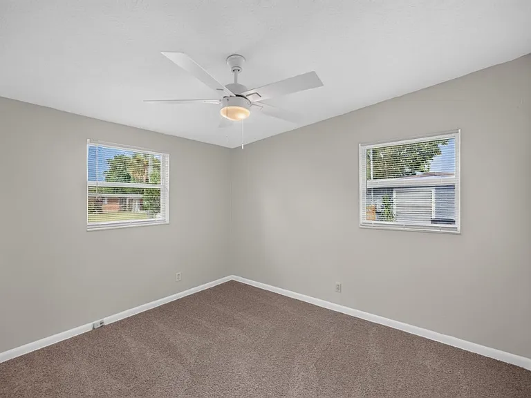 87 Saratoga Cir S — Photo 23