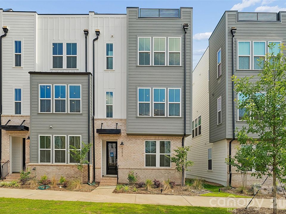 1st image of 7017 Westrow Ave
