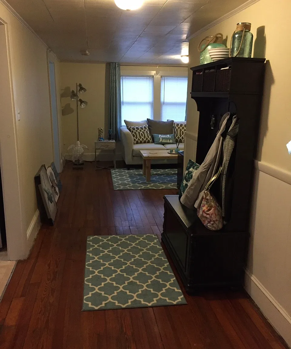 1 bed, 1000 sqft, $1,700 — Photo 3