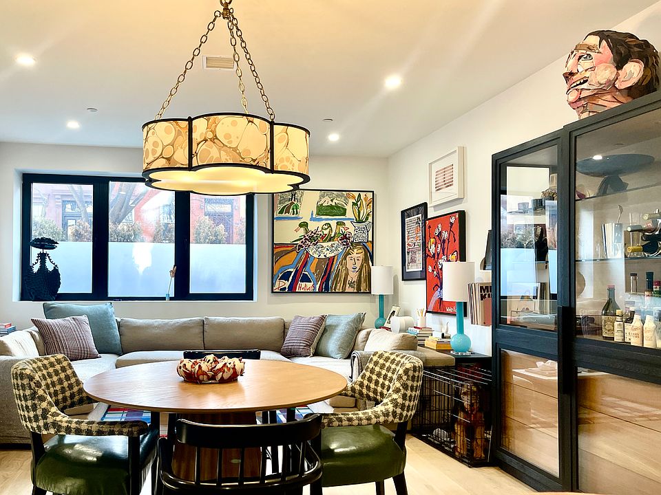 1st image of 301 Degraw St APT 1