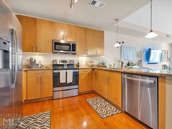 4th image of 711 Cosmopolitan Dr NE Unit 622