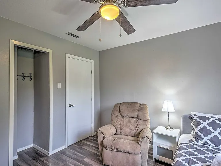 Pecan Grove Blvd — Photo 2