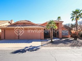 213 N Honeysuckle Ln, Gilbert, AZ 85234