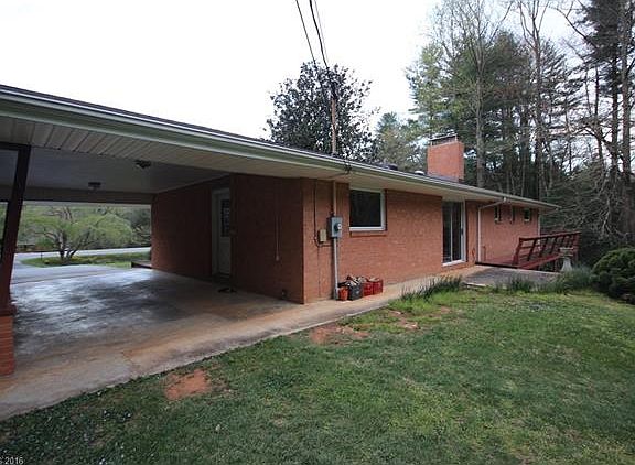 2nd image of 5499 New Hendersonville Hwy