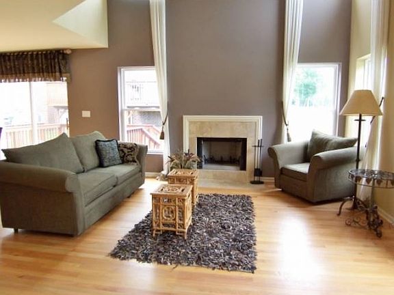 2nd image of 1410 Pauline Cir