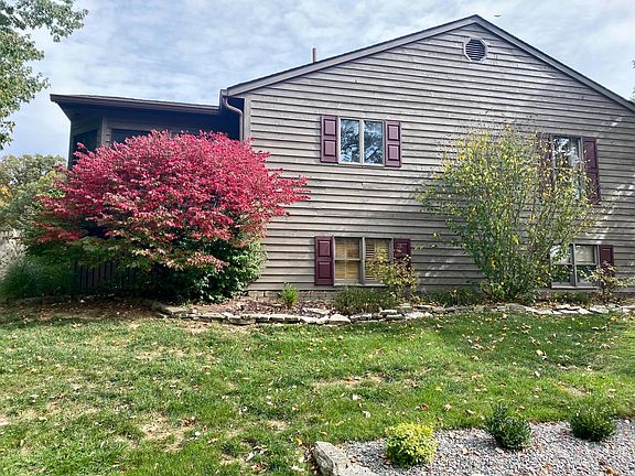 4th image of 1810 Cedar Cir