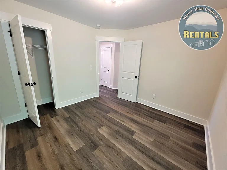 291 Stratford Ln — Photo 50