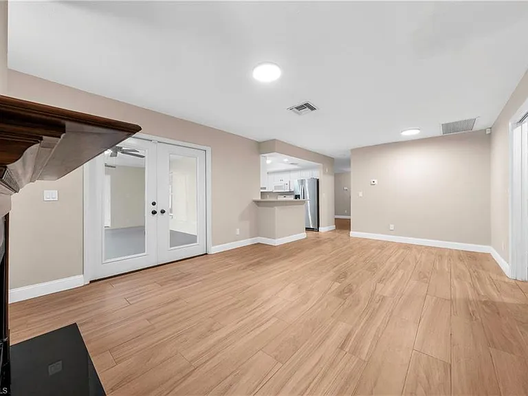4160 5th Ave SW — Photo 17