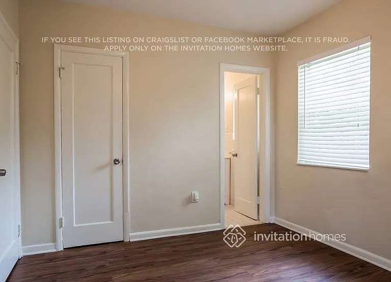 335 NW 190th St — Photo 13