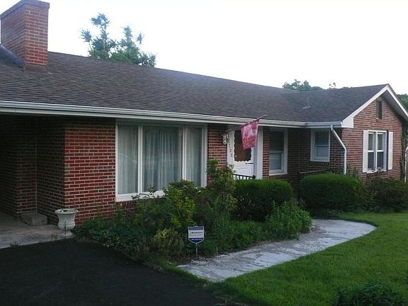 2nd image of 4702 Biltmore Dr NW