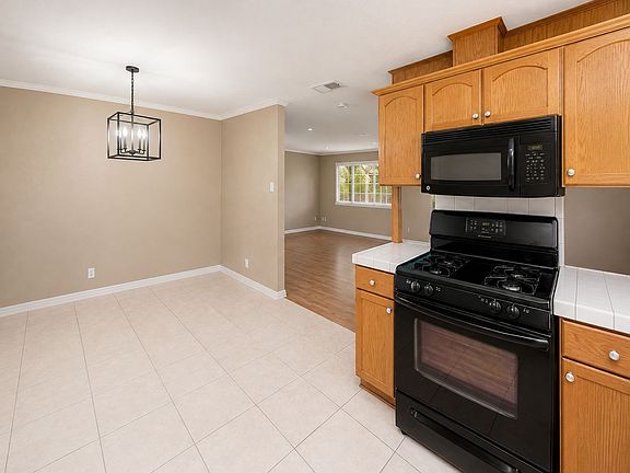 5th image of 6112 Oakside Dr