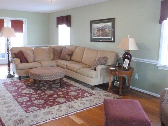 2nd image of 204 Forestroad Dr