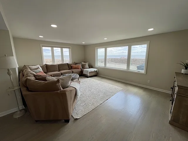 23 Jamaica Ct — Photo 8