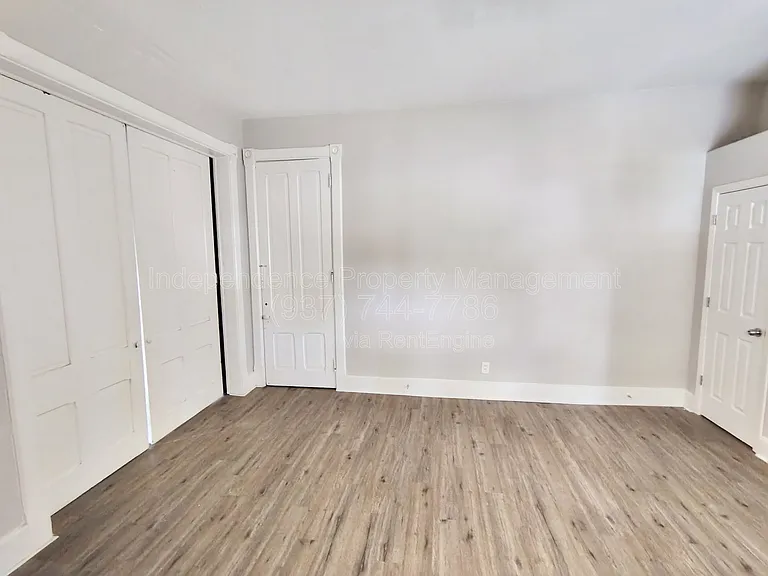 817 S Main St — Photo 9