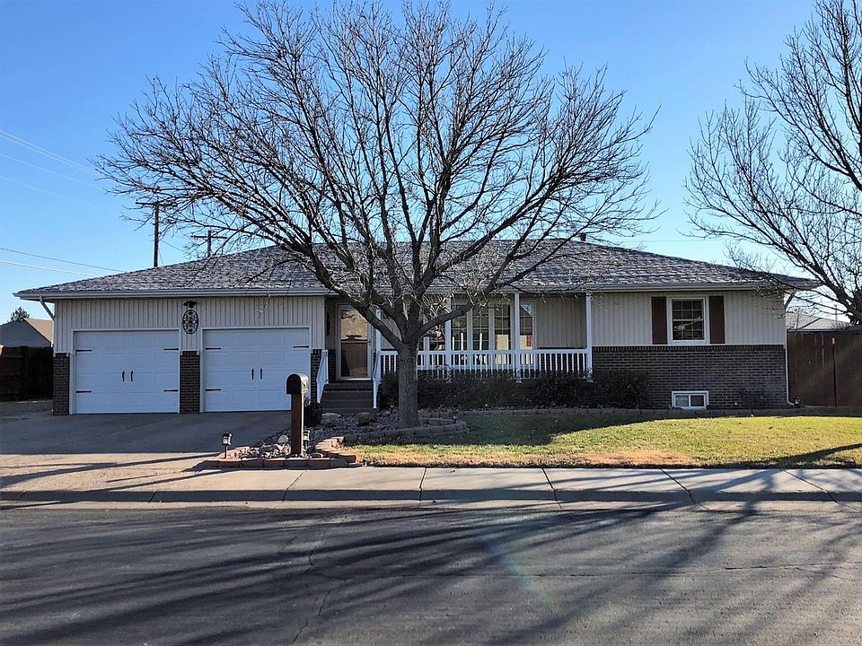 1st image of 1718 Henry Dr