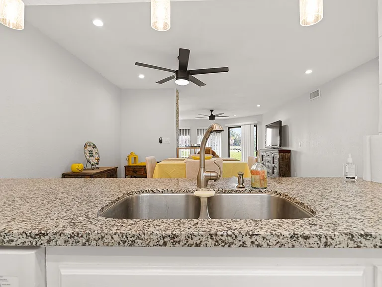 14500 Las Palmas Dr #36 — Photo 3