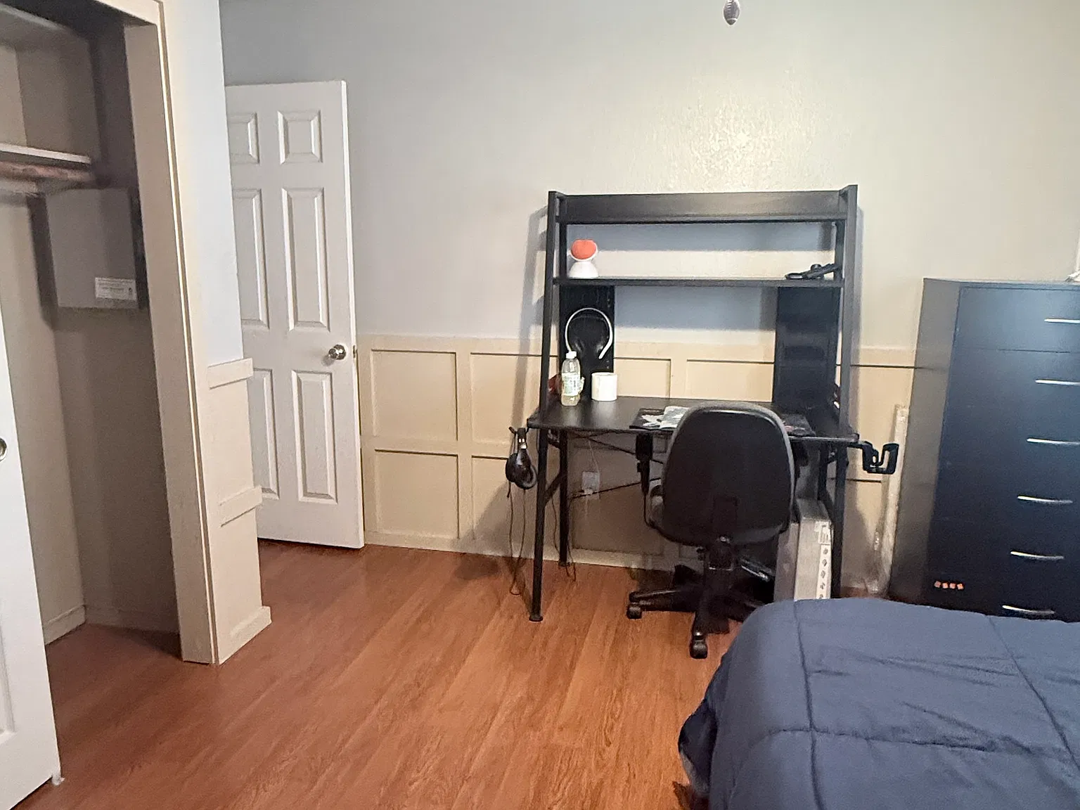 4 bed, 2399 sqft, $700 — Photo 3