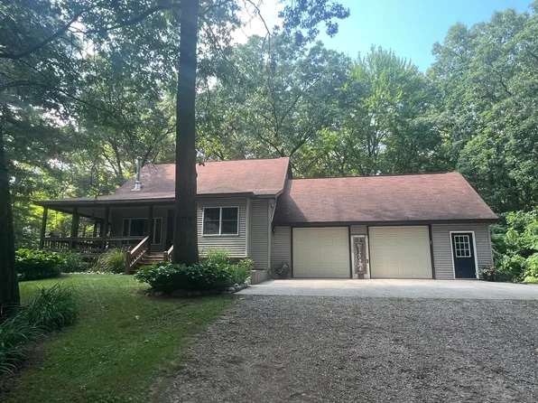 177 W 96th St, Grant, MI 49327