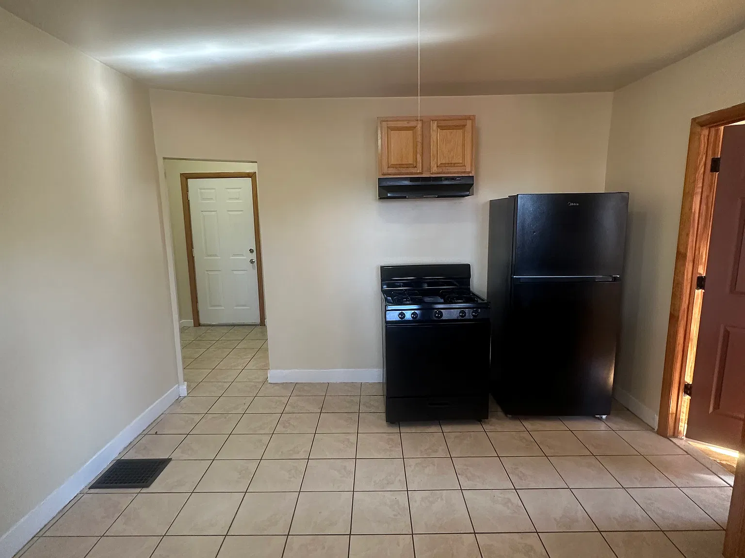 2 bed, $1,550 — Photo 2