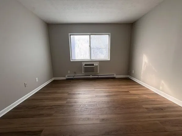104 Lexington Ave APT 3, New Haven, CT 06513