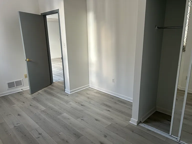 746 School St #4 — Photo 5