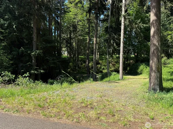 5860 Fish Road, Freeland, WA 98249