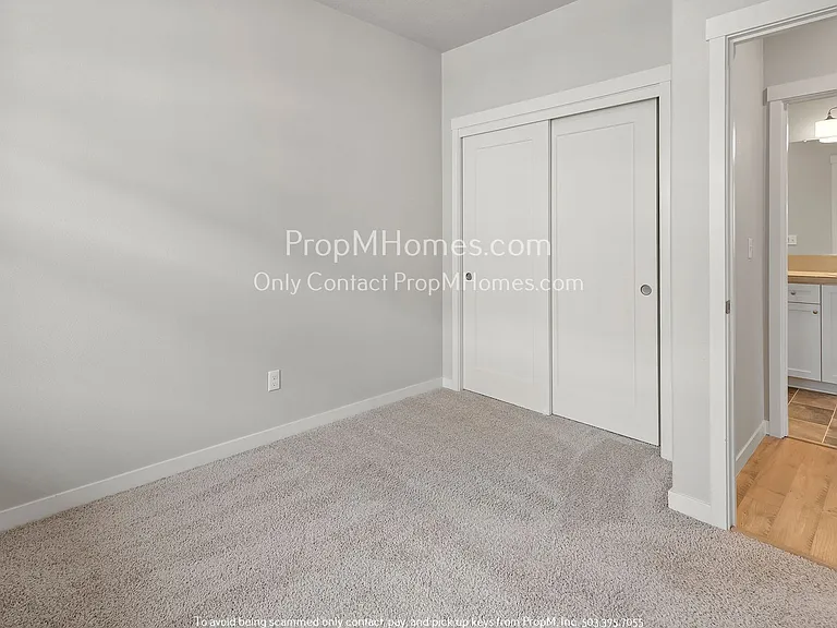 17149 SW Snowdale St #G302 — Photo 10