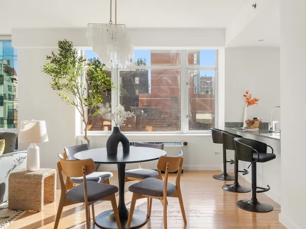 201 West 17th Street image 13 of 16