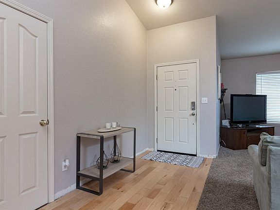 3rd image of 5004 San Felice Dr