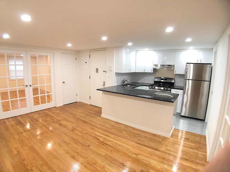 1st image of 746 Driggs Ave #Grd