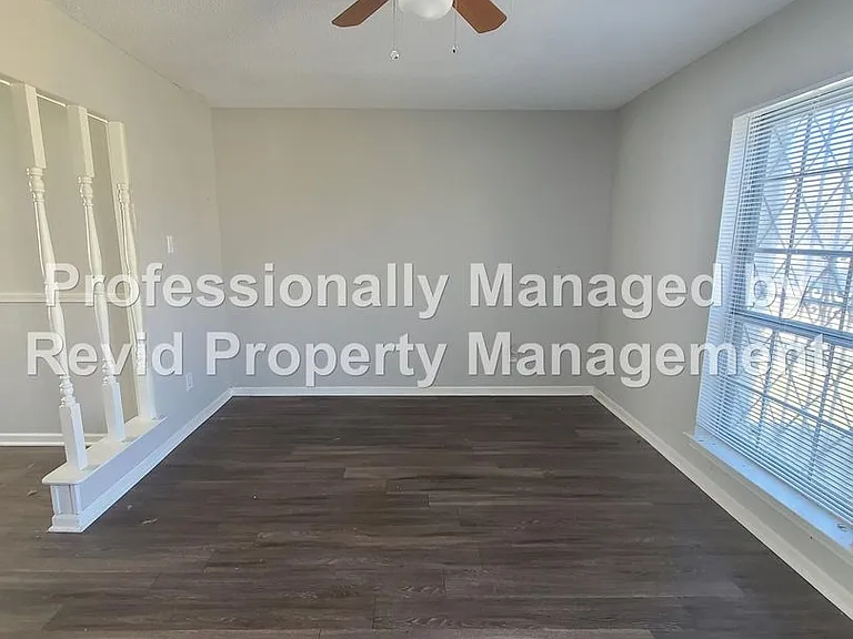 5157 Blacksmith Dr — Photo 3