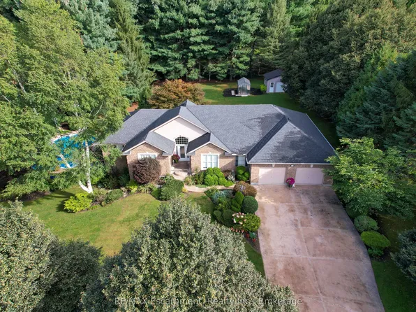 31 Alder Cres, Pelham, ON L0S 1C0