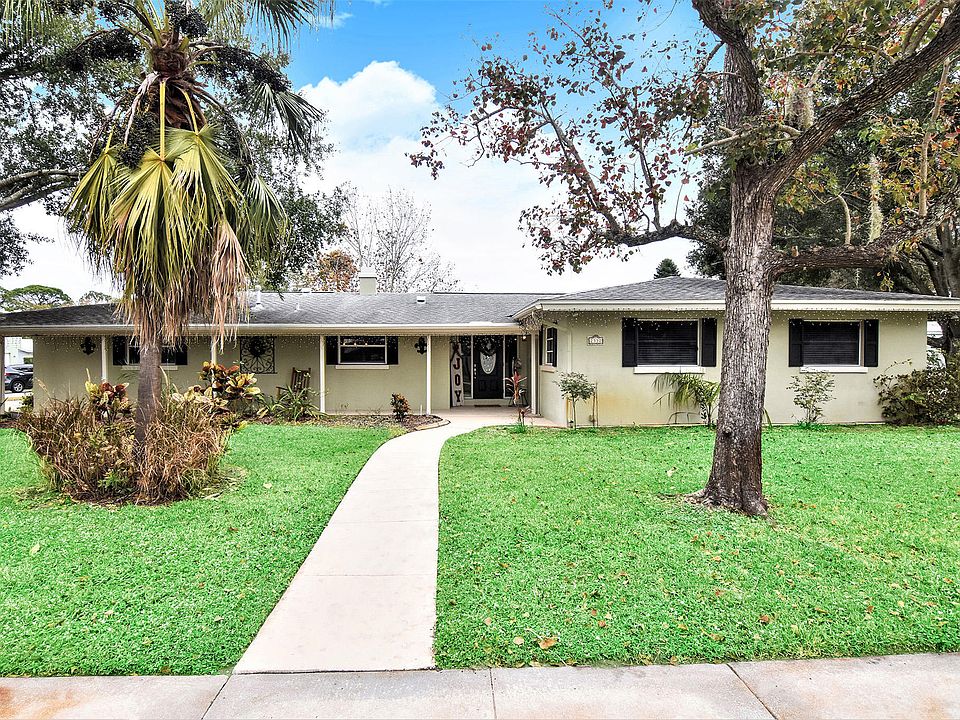 1st image of 2332 Harper Ct