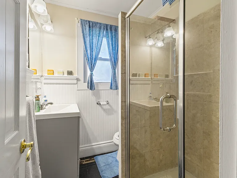 21 Duvall Dr — Photo 11