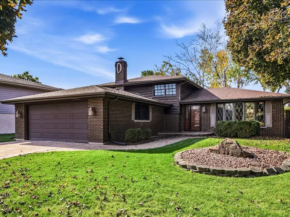 (undisclosed Address), Palos Hills, IL 60465