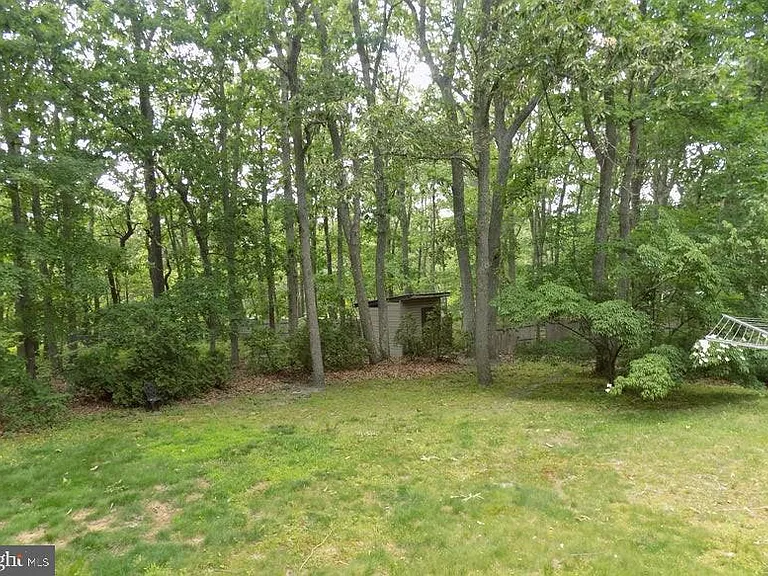 1 Filmore Ln — Photo 20