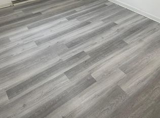 1060 Saint Louis St, Florissant, MO 63031