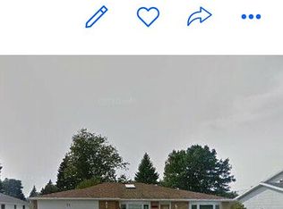 71 Southgate Dr, West Seneca, NY 14224