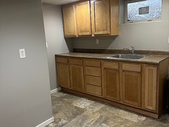 5th image of 310 10th St S