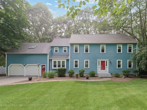 233 Willowgate Rise, Holliston, MA 01746
