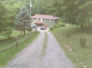 900 Freeman Hill Rd, Bridgeport, WV 26330